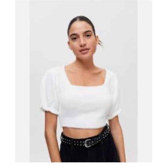 Urban Outfitters Nadia cropped short sleeved sweater - Picture 1 of 9